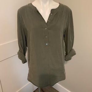 Chico’s olive green tunic top